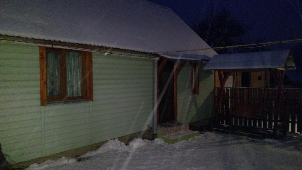 Appartement Базилік Люкс à Yaremtche Extérieur photo